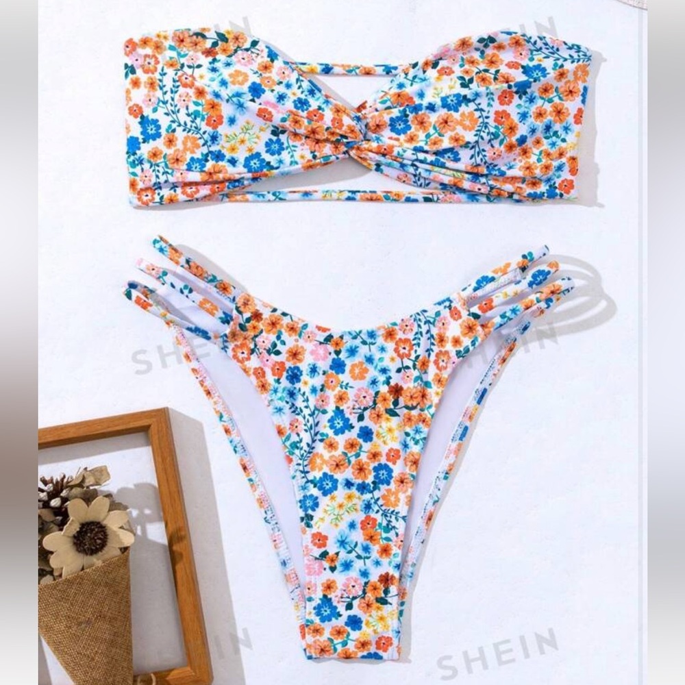 SHEIN Floral Two Piece Bikini Set Size M Bandeau Top Swim High Waisted Cheeky